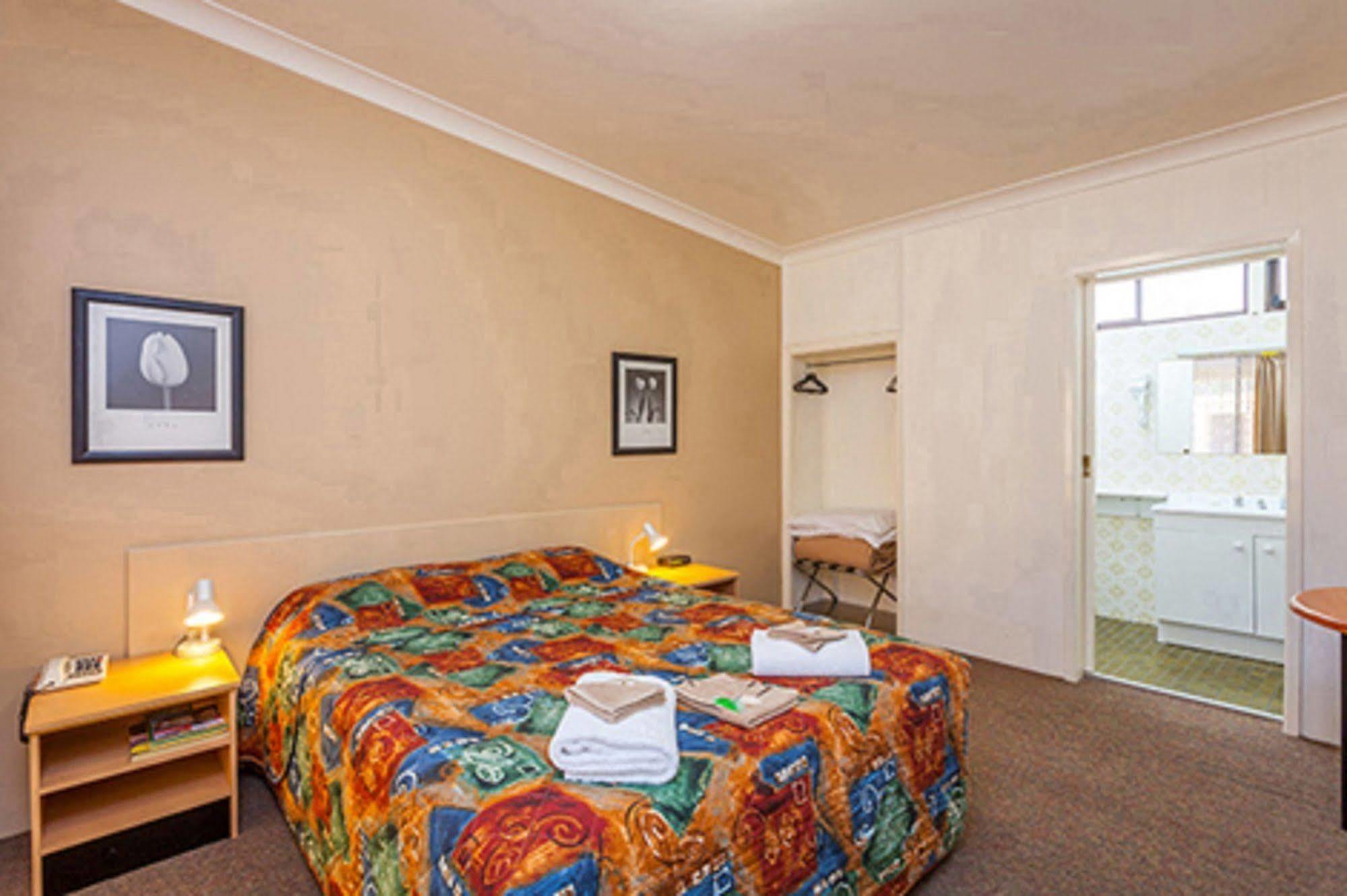 Karama Motor Inn Mildura Ngoại thất bức ảnh